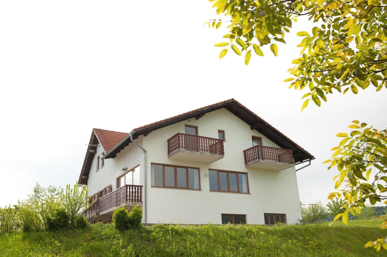 Guesthouse Zafran Смолянац Экстерьер фото