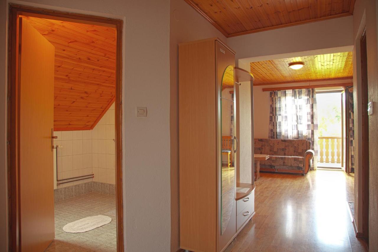 Guesthouse Zafran Смолянац Номер фото